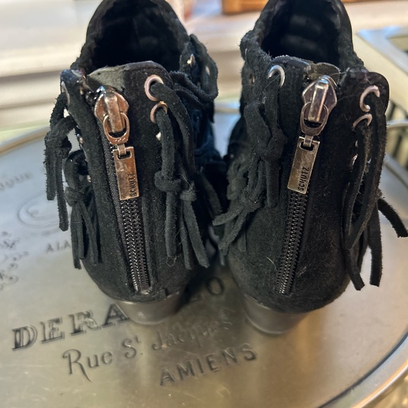 Black suede festival ankle boots - Picture 2 of 3